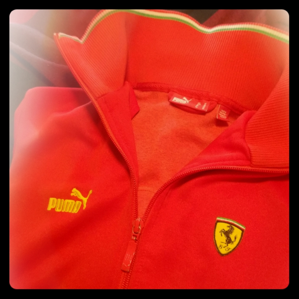 Ladies Red Puma official Ferrari Campion zip-up